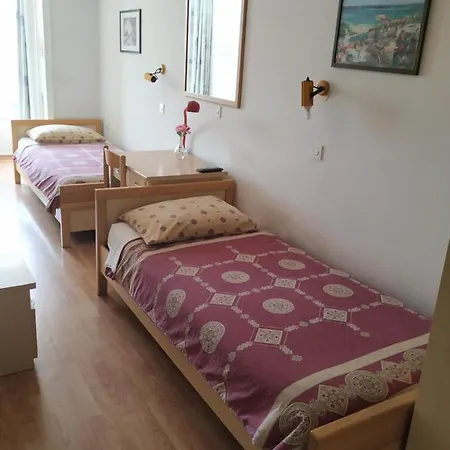 Guest house Pertout