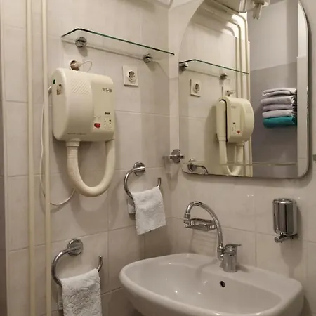 Pertout Guest house 3*