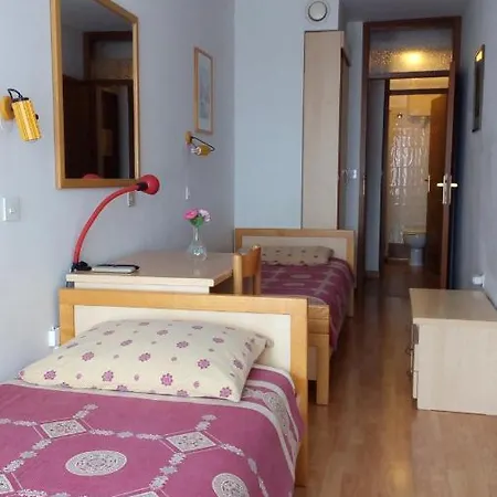 Guest house Pertout