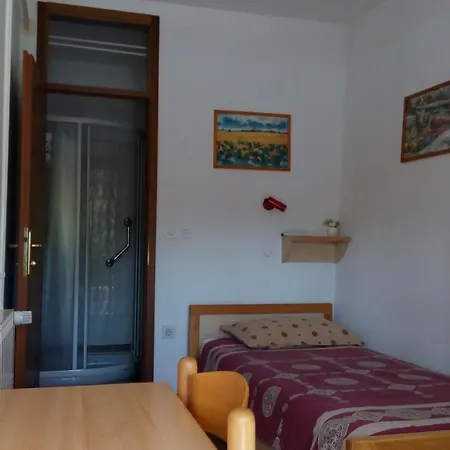 Pertout Guest house