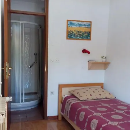 Pertout Guest house 3*