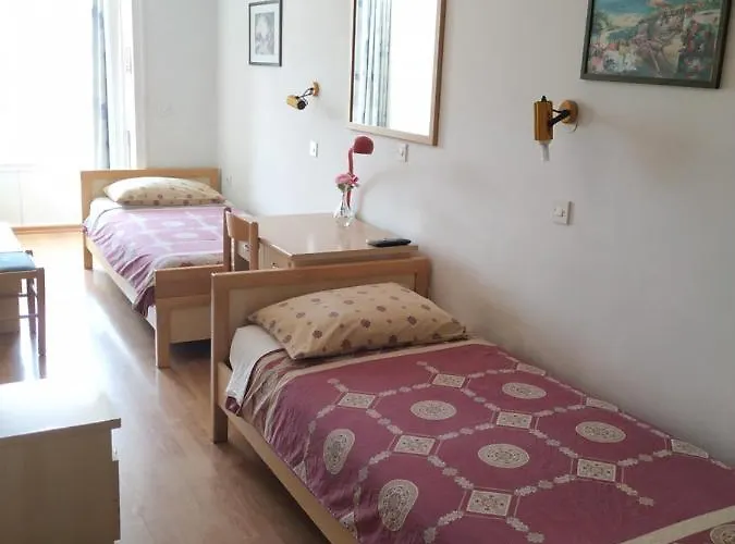 Pertout 3* Nova Gorica