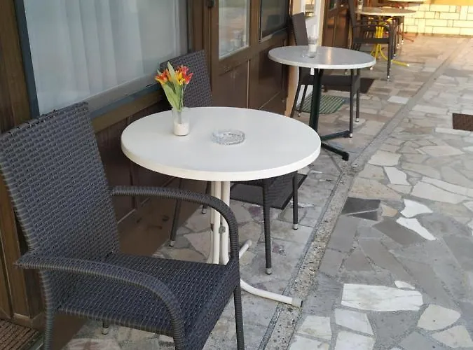 Pertout 3* Nova Gorica