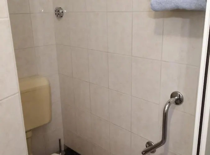 Pertout 3* Nova Gorica